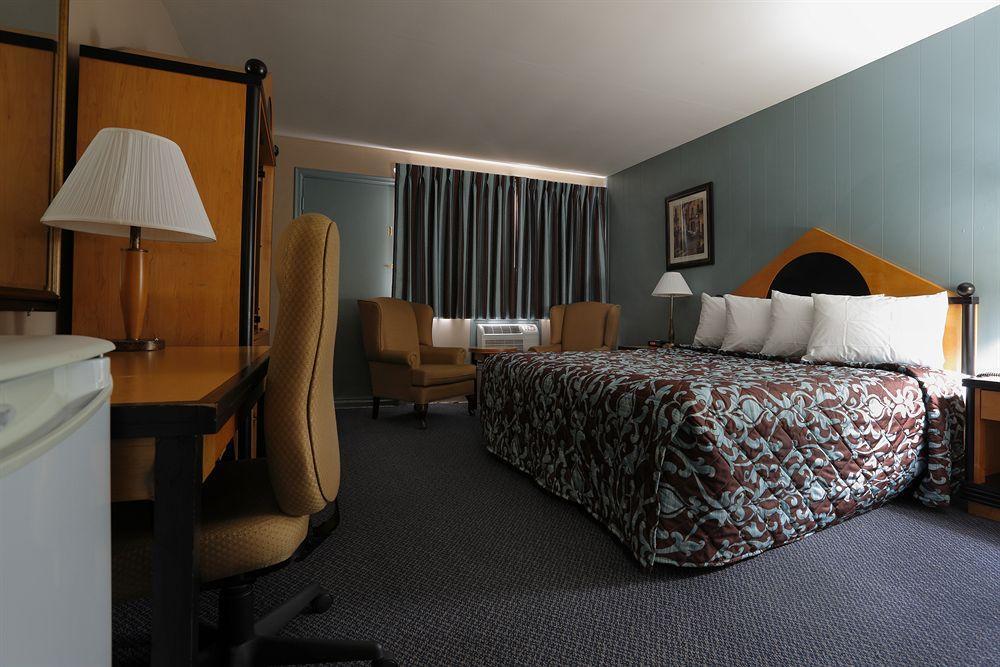 Belmont Inn Sudbury Eksteriør billede